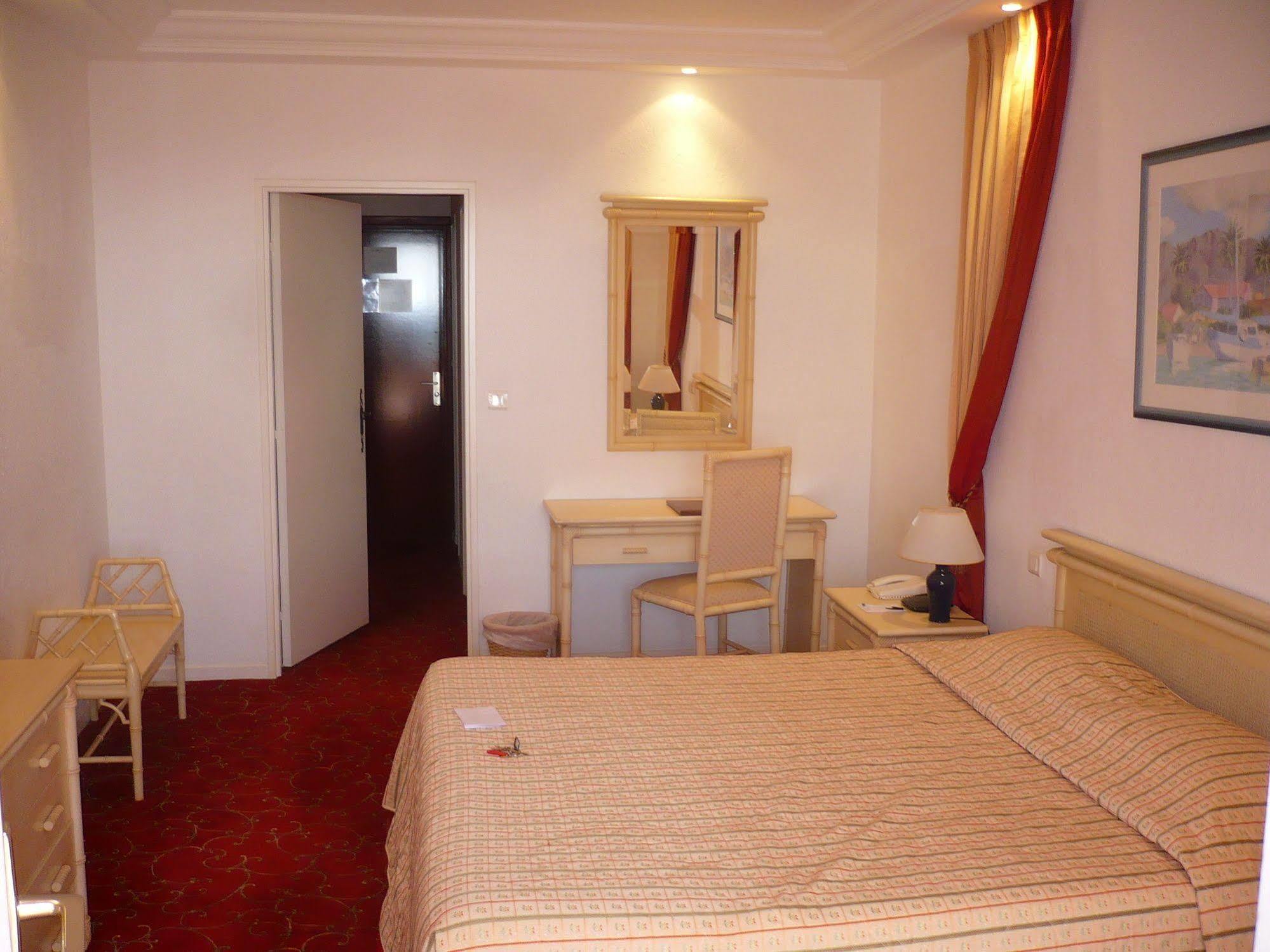 Hostellerie Le Baou รามาตูแอล ภายนอก รูปภาพ